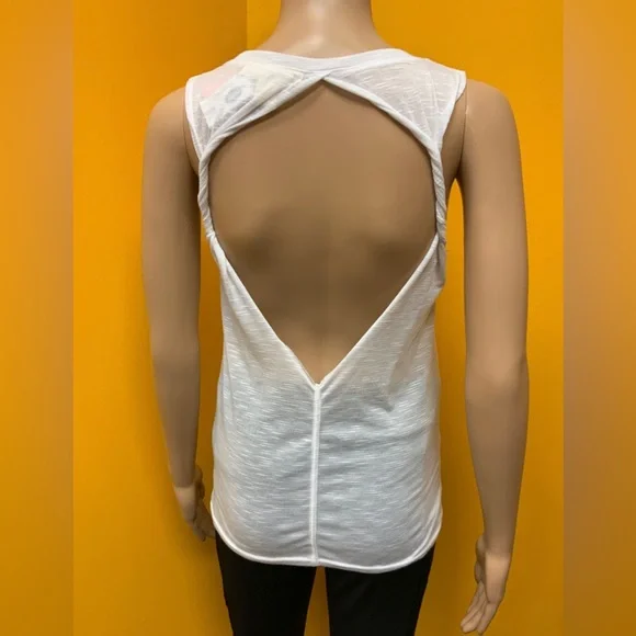 Derek Heart - Picture 2 of 2